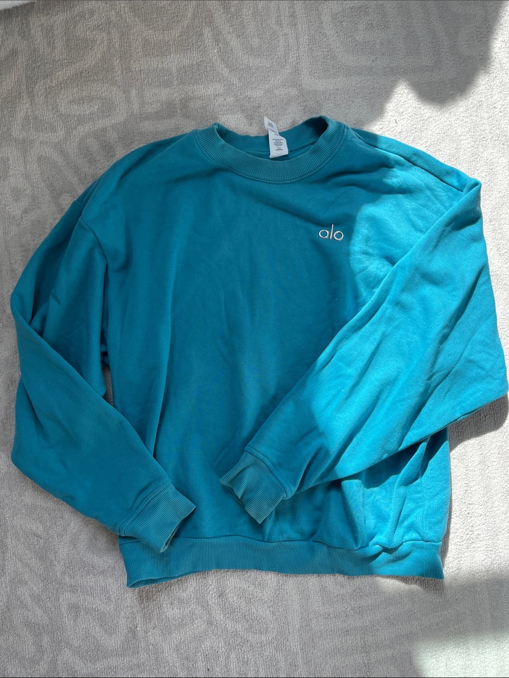 ALO Yoga Teal Blue Crewneck Sweatshirt